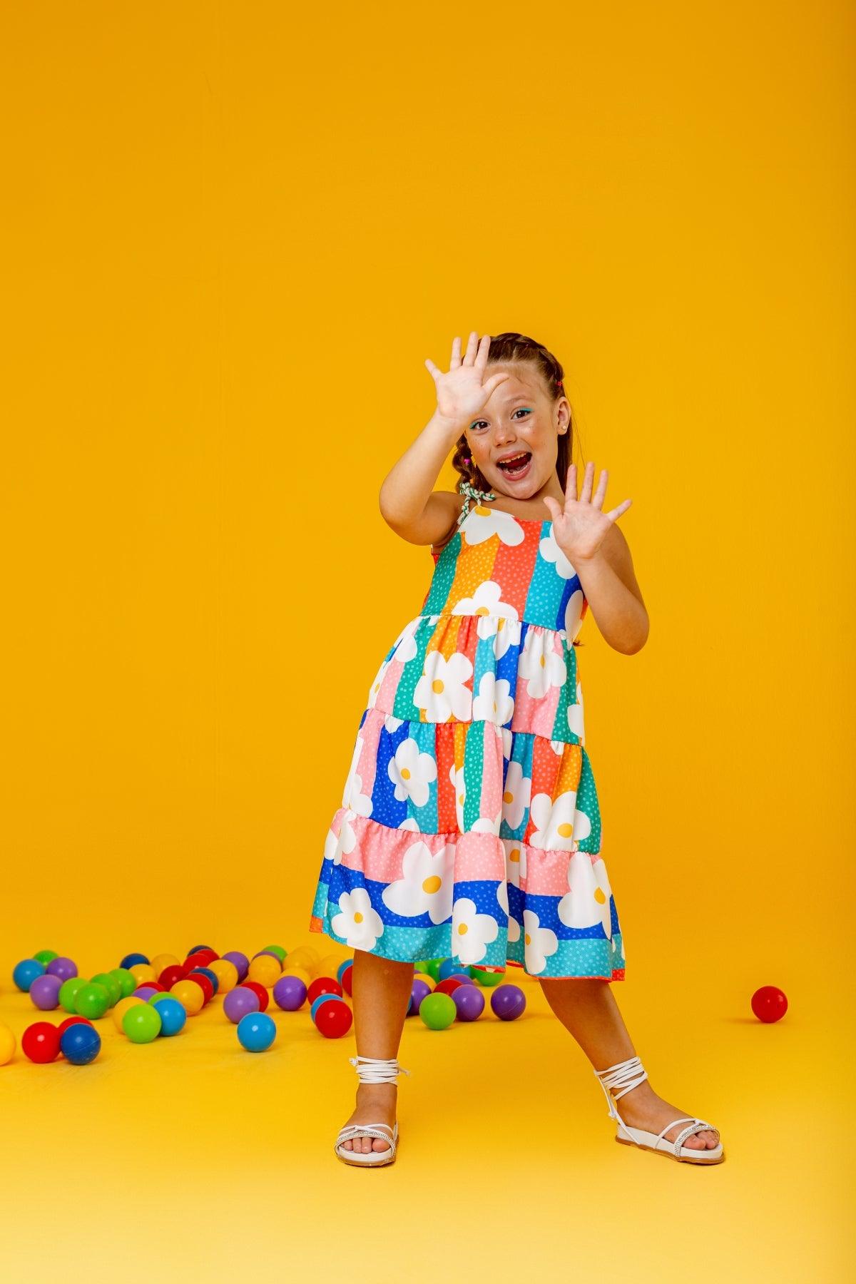 Colorful Daisy Dress for Girls, Ages 2 and 8 – Vibrant Floral Design, Comfortable and Stylish, Perfect for All Occasions - Rainbow Kids Colors