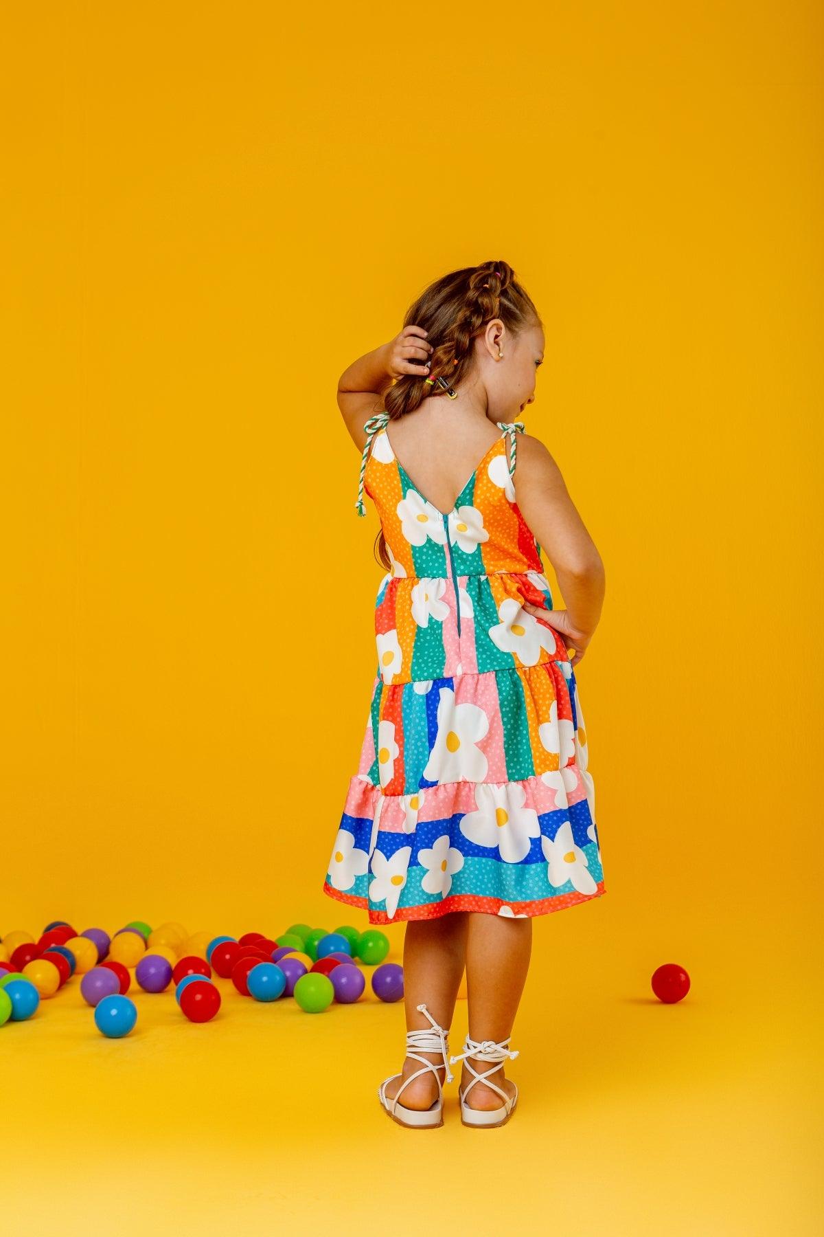 Colorful Daisy Dress for Girls, Ages 2 and 8 – Vibrant Floral Design, Comfortable and Stylish, Perfect for All Occasions - Rainbow Kids Colors